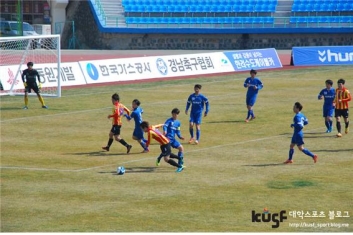 우리 대학 축구부, 강호 연세대 잡고 16강 진출 섬네일 파일